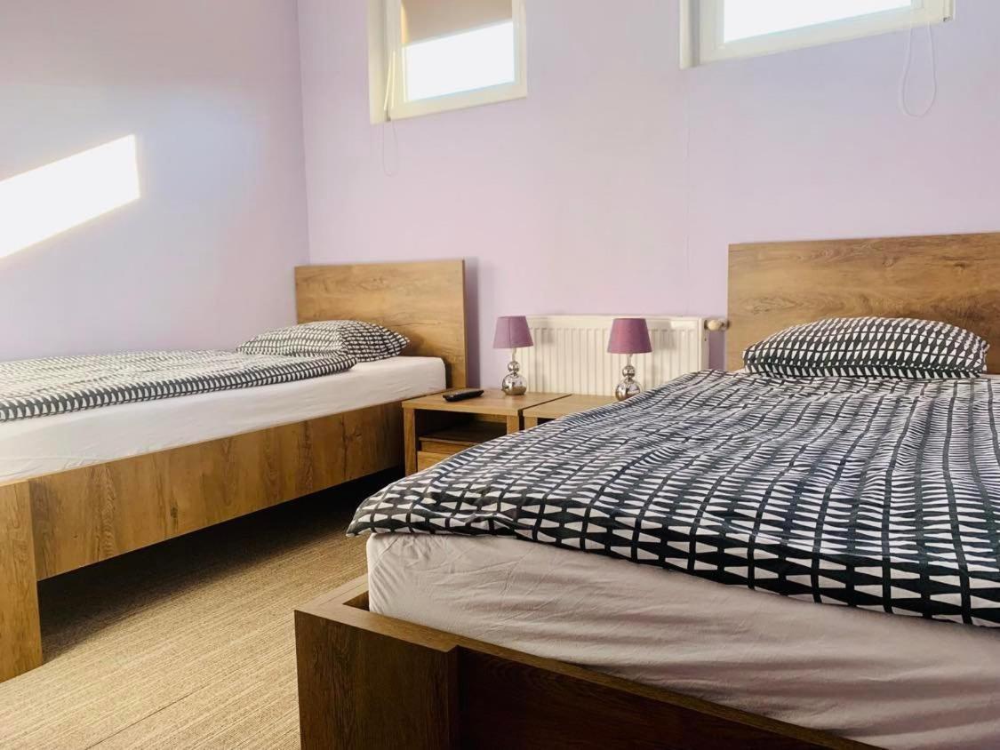 Restauracja Ibiza Aparthotel Ludwikowice Klodzkie ภายนอก รูปภาพ
